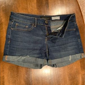 Aeropostale Jean Shorts Midi Size 6